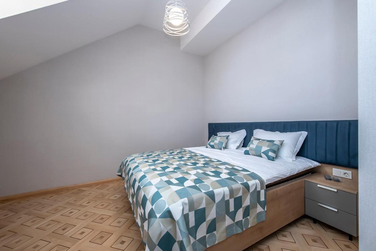 Hotel Solo Tbilissi Extérieur photo