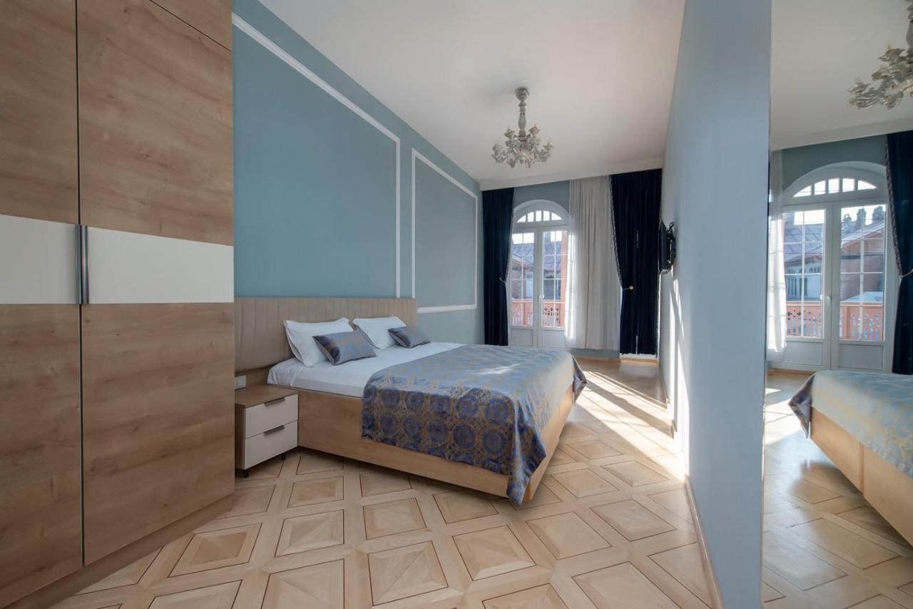 Hotel Solo Tbilissi Extérieur photo