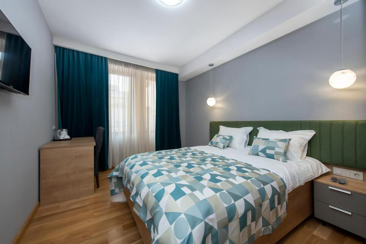 Hotel Solo Tbilissi Extérieur photo